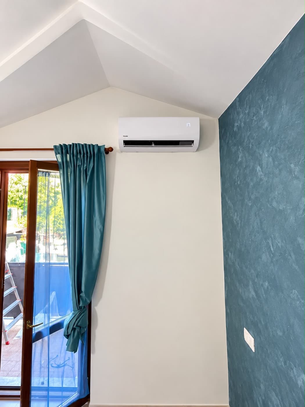 Climatizzatore Haier installato in mansarda